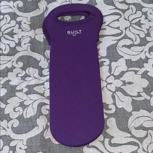 Built Insulated Wine Holder